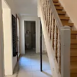 Сasa de vacaciones Gruppen Und Familienstadthaus 5-6 Betten, 4 Baeder, 2 Terrassen Und Balkon *