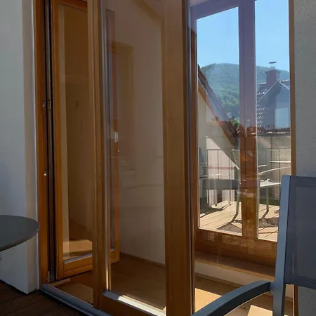Gruppen Und Familienstadthaus 5-6 Betten, 4 Baeder, 2 Terrassen Und Balkon Casa vacanze