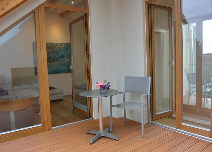 Gruppen Und Familienstadthaus 5-6 Betten, 4 Baeder, 2 Terrassen Und Balkon 度假居