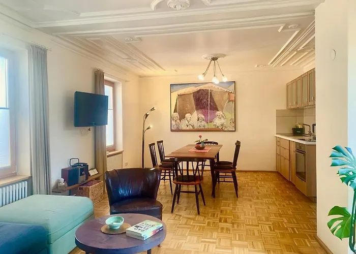 Gruppen Und Familienstadthaus 5-6 Betten, 4 Baeder, 2 Terrassen Und Balkon * Neustadt an der Weinstraße