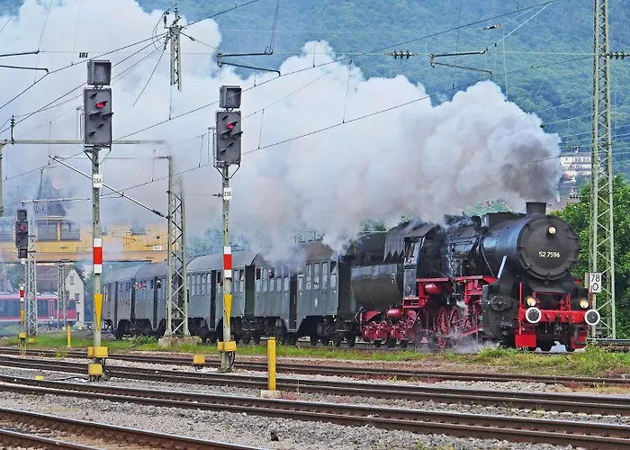 Gruppen Und Familienstadthaus 5-6 Betten, 4 Baeder, 2 Terrassen Und Balkon 度假居